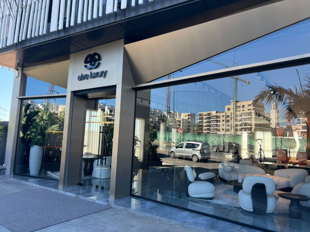 Façade Showroom Elve Luxury